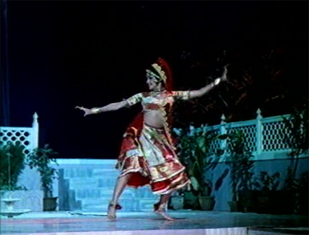 asha_dance_sajan