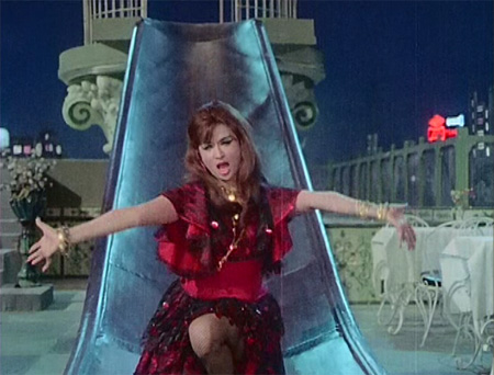 caravan_helen2 caravan_helen2