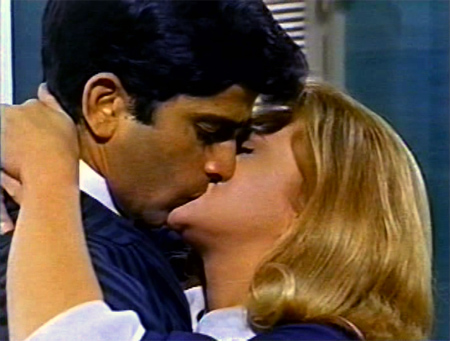 amoi_kiss2 amoi_kiss2