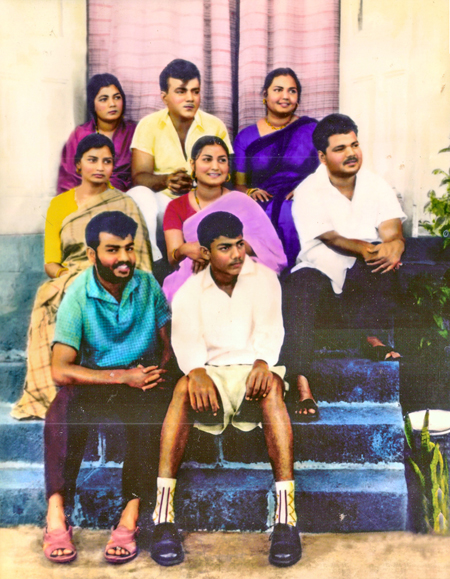 mehmood_and_siblings